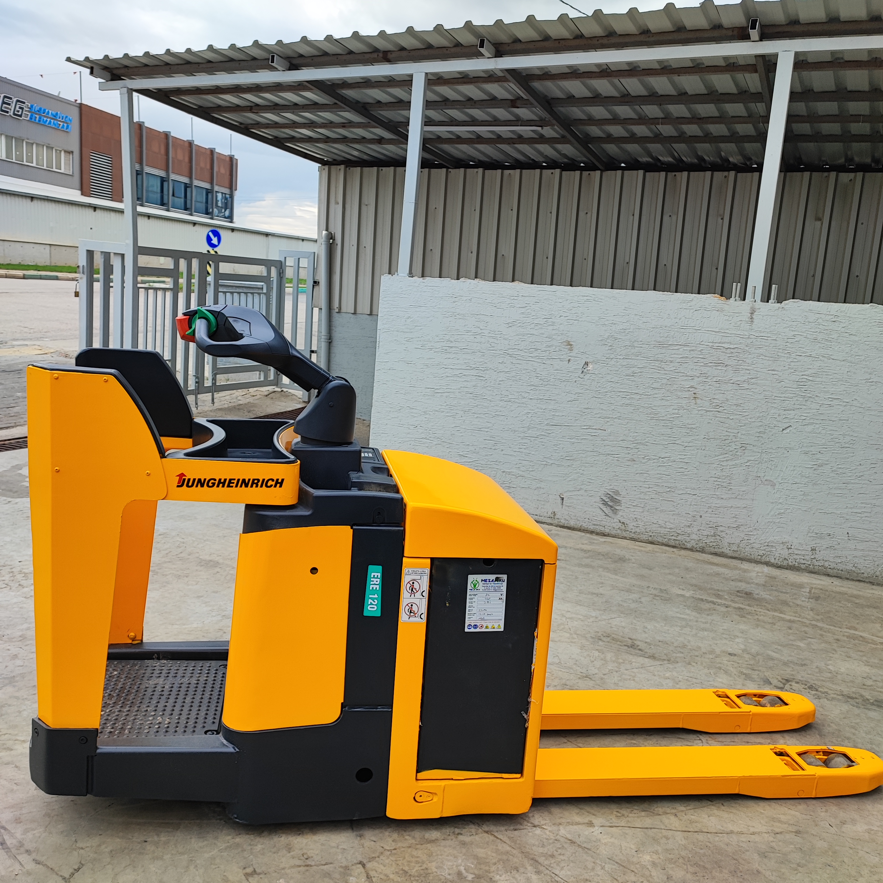 ERE 120 / 2 TON Sabit Platformlu Transpalet